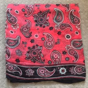 Paisley patterned, infinity style scarf!